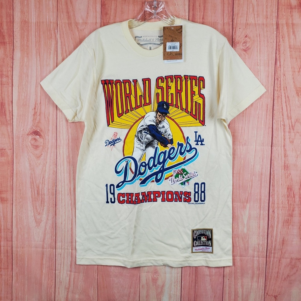 Mitchell & Ness‎ Mens T-Shirt Medium Cream Los Angeles Dodgers Baseball Pullover